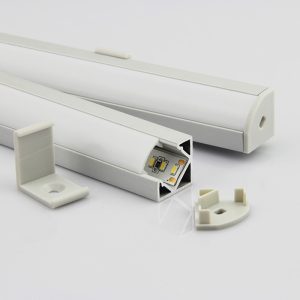 Perfil de aluminio esquinero con mica recta de sobreponer de 3m para tira LED Mod. IL-C19
