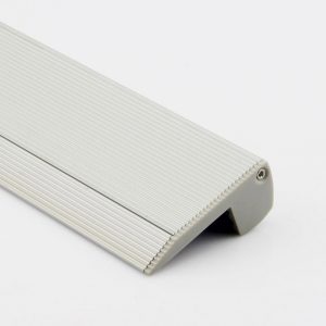 Perfil LED para escalera Mod. IL-E2